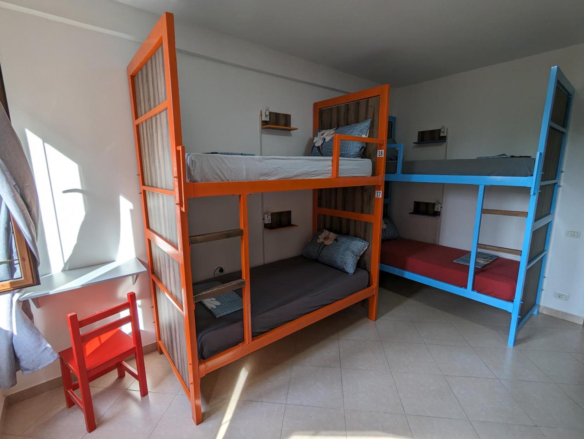 Tias Hostel Shkodër Exteriör bild