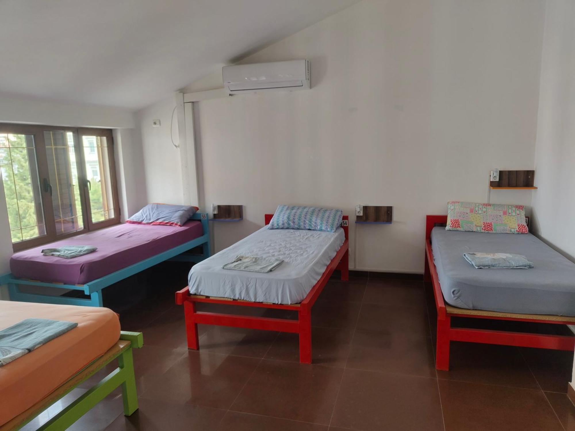Tias Hostel Shkodër Exteriör bild